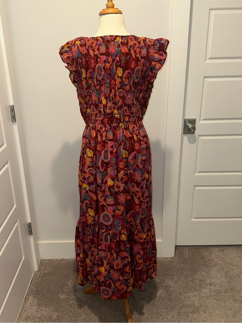 Anthropologie The Peregrine Smocked Floral V-Neck Ruffle Dress Wine Floral - Picture 6 of 13